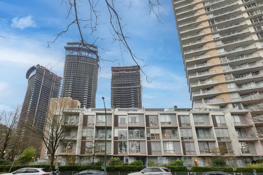 4848 Hazel ST, Burnaby, BC V5H 4T3