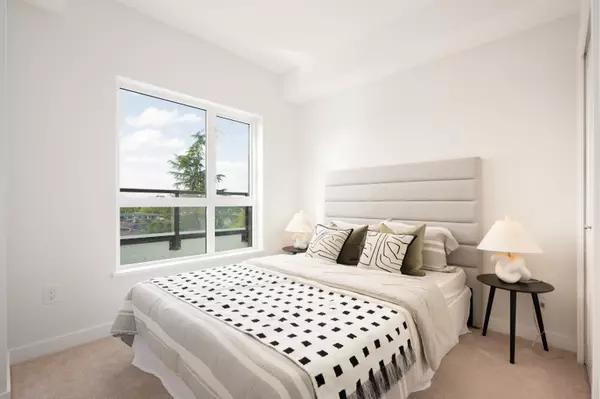 Langley, BC V3A 2G1,5398 207 ST #511