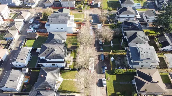 Vancouver, BC V5P 2C1,1563 E 58th AVE