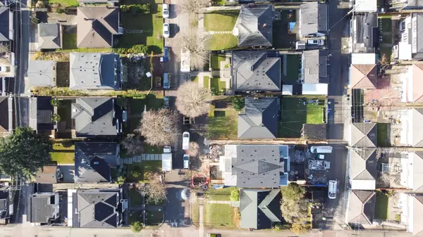 Vancouver, BC V5P 2C1,1563 E 58th AVE