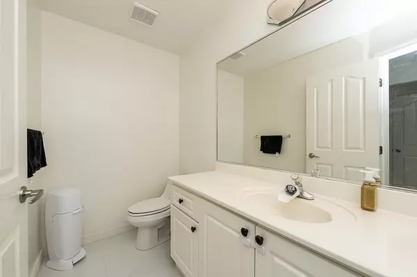 Surrey, BC V3R 4L5,10132 156th ST