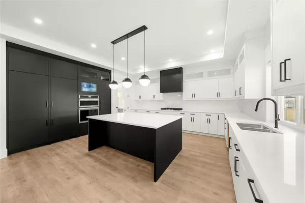 Langley, BC V2Y 3C8,6821 205 ST