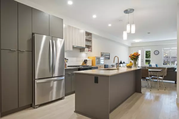 Delta, BC V4E 0A8,6950 Nicholson RD #207