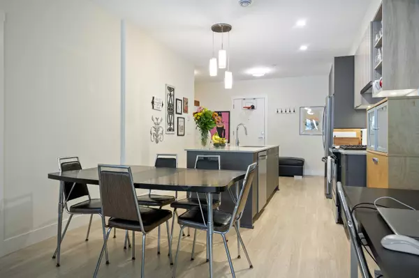 Delta, BC V4E 0A8,6950 Nicholson RD #207