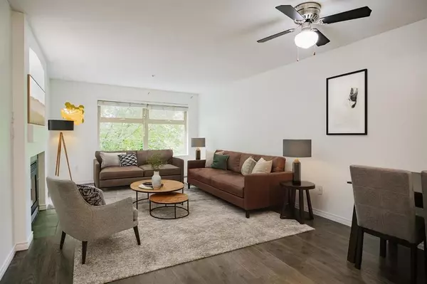 15210 Guildford DR #307, Surrey, BC V3R 0X7