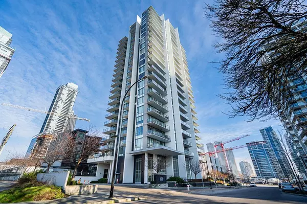 4465 Juneau ST #707, Burnaby, BC V5C 0L8