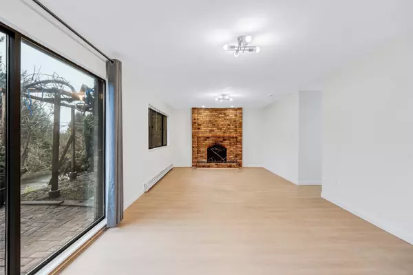 North Vancouver, BC V7N 2A3,3507 St. Andrews AVE #Ground Level