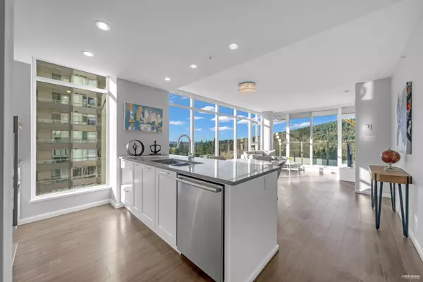 520 Como Lake AVE #1102, Coquitlam, BC V3J 0E8