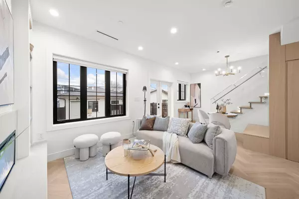 Vancouver, BC V6L 1K4,2791 W 21st AVE #2