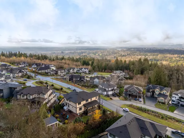 Maple Ridge, BC V2W 0H3,11000 Carmichael ST