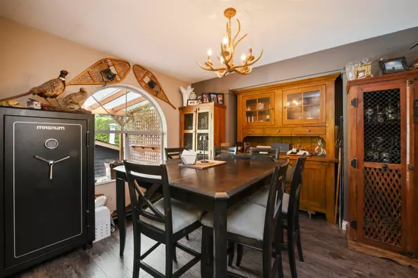 Maple Ridge, BC V4R 2H4,21469 126 AVE