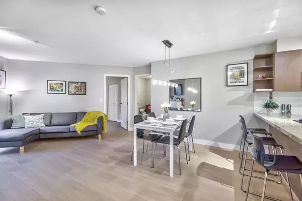 Burnaby, BC V5C 0C8,2088 Beta AVE #209