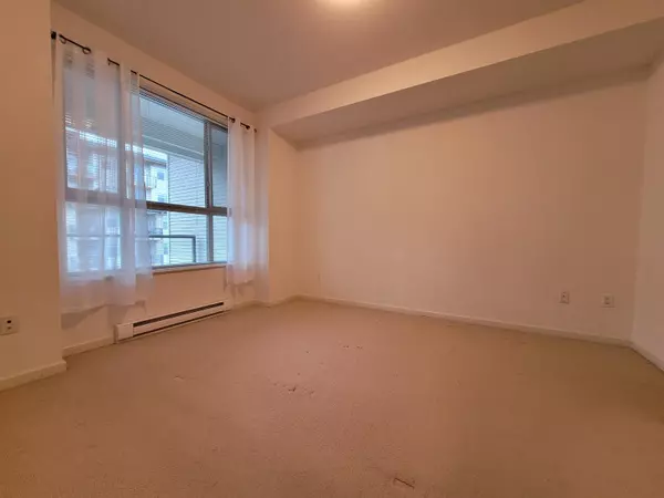 Port Coquitlam, BC V3C 0A5,2484 Wilson AVE #409