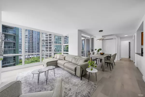 Vancouver, BC V5N 2T6,1077 Marinaside CRES #90X