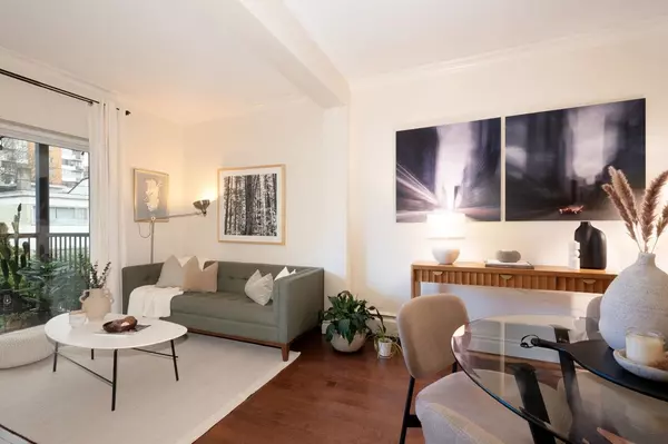 Vancouver, BC V6G 1M4,1655 Nelson ST #308