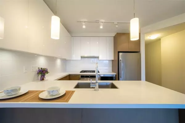 Coquitlam, BC V3B 0L9,3080 Lincoln AVE