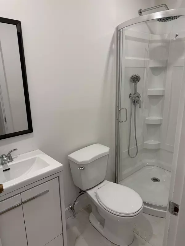 West Vancouver, BC V7V 2V5,1880 Palmerston Palmerston AVE