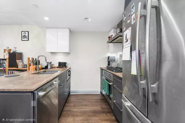 1618 Quebec ST #206 Vancouver, BC V6A 0C5