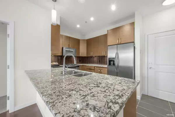 New Westminster, BC V3M 5L9,288 Hampton ST #210