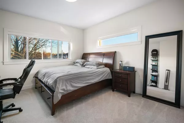 2055 167a ST Surrey, BC V3Z 1J4