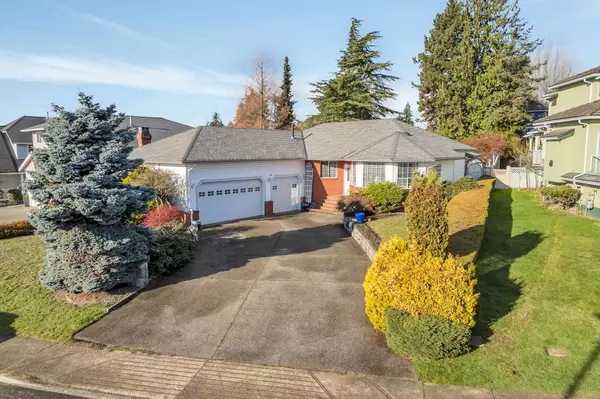 2235 Leclair DR, Coquitlam, BC V3K 6H6