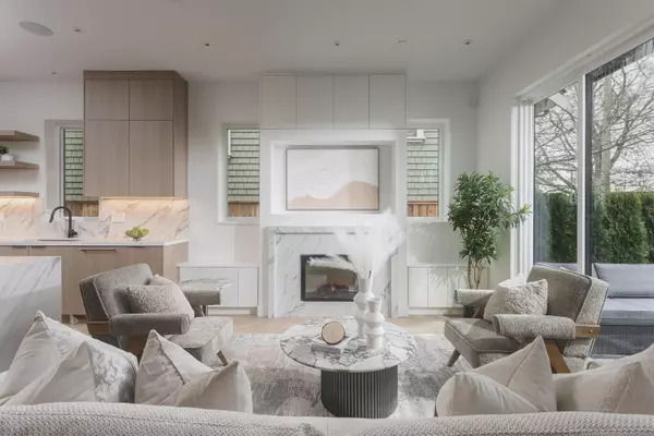 2130 E 2nd AVE #1, Vancouver, BC V5N 1E8