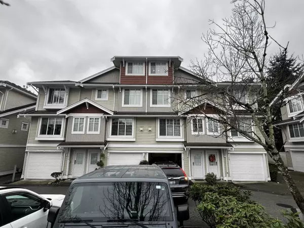 Surrey, BC V3W 1M1,12110 75a AVE #75