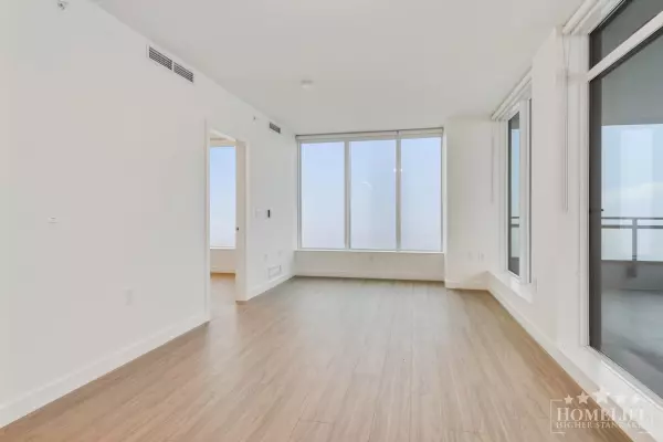 Surrey, BC V3T 0X2,13675 107a AVE #2908