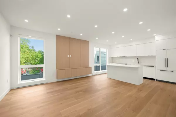 Vancouver, BC V5N 1T8,1904 E 8th AVE