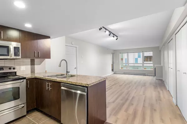 New Westminster, BC V3L 0A6,200 Keary ST #303