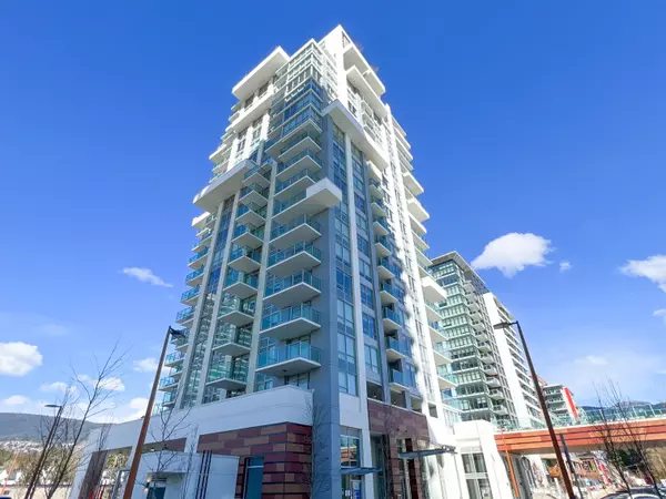 1675 Lions Gate LN #807, North Vancouver, BC V7P 0E3