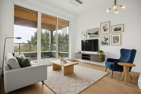 7588 16th ST #514, Burnaby, BC V3N 0H8