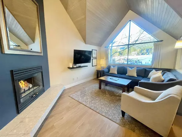 Whistler, BC V8E 1B8,4293 Mountain SQ #901