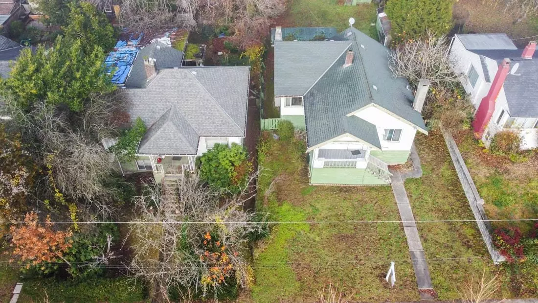 North Vancouver, BC V7M 1P7,438 W 14th ST