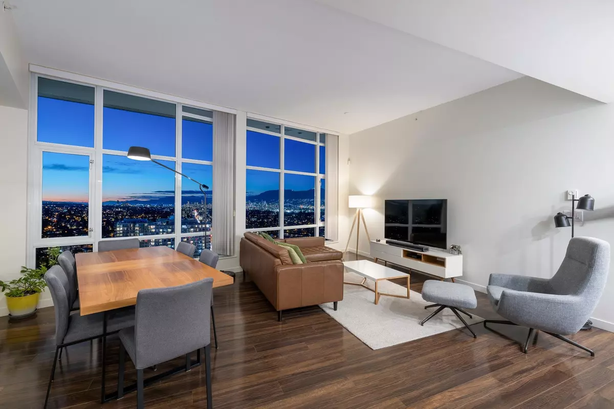 Vancouver, BC V5R 0B2,4815 Eldorado Mews #PH3