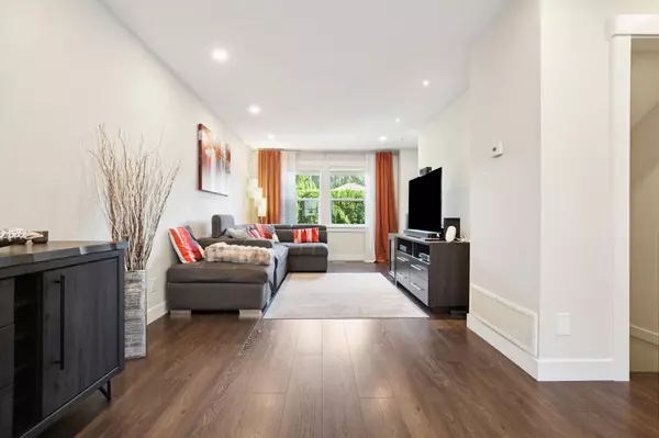 Port Coquitlam, BC V3B 8C7,1260 Riverside DR #34