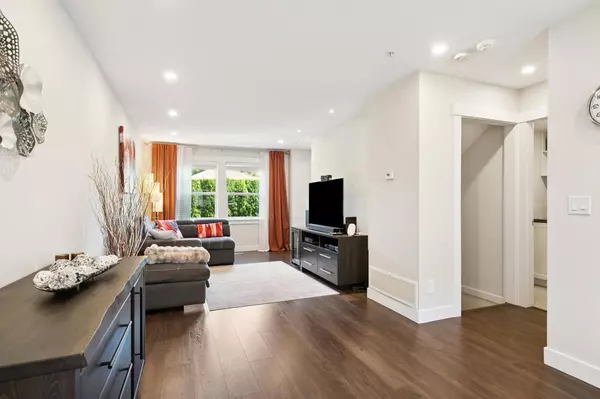 Port Coquitlam, BC V3B 8C7,1260 Riverside DR #34