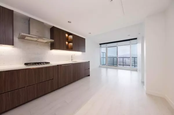 Burnaby, BC V5C 0M8,4720 Lougheed HWY #2508