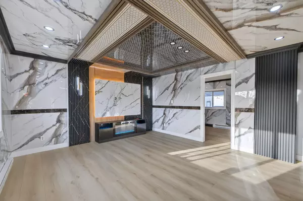 New Westminster, BC V3M 5C6,803 Ewen AVE