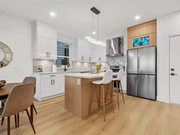 Surrey, BC V3S 9X7,16697 16 AVE #101