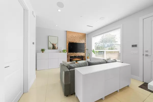 Vancouver, BC V5K 1W8,3448 Pandora ST