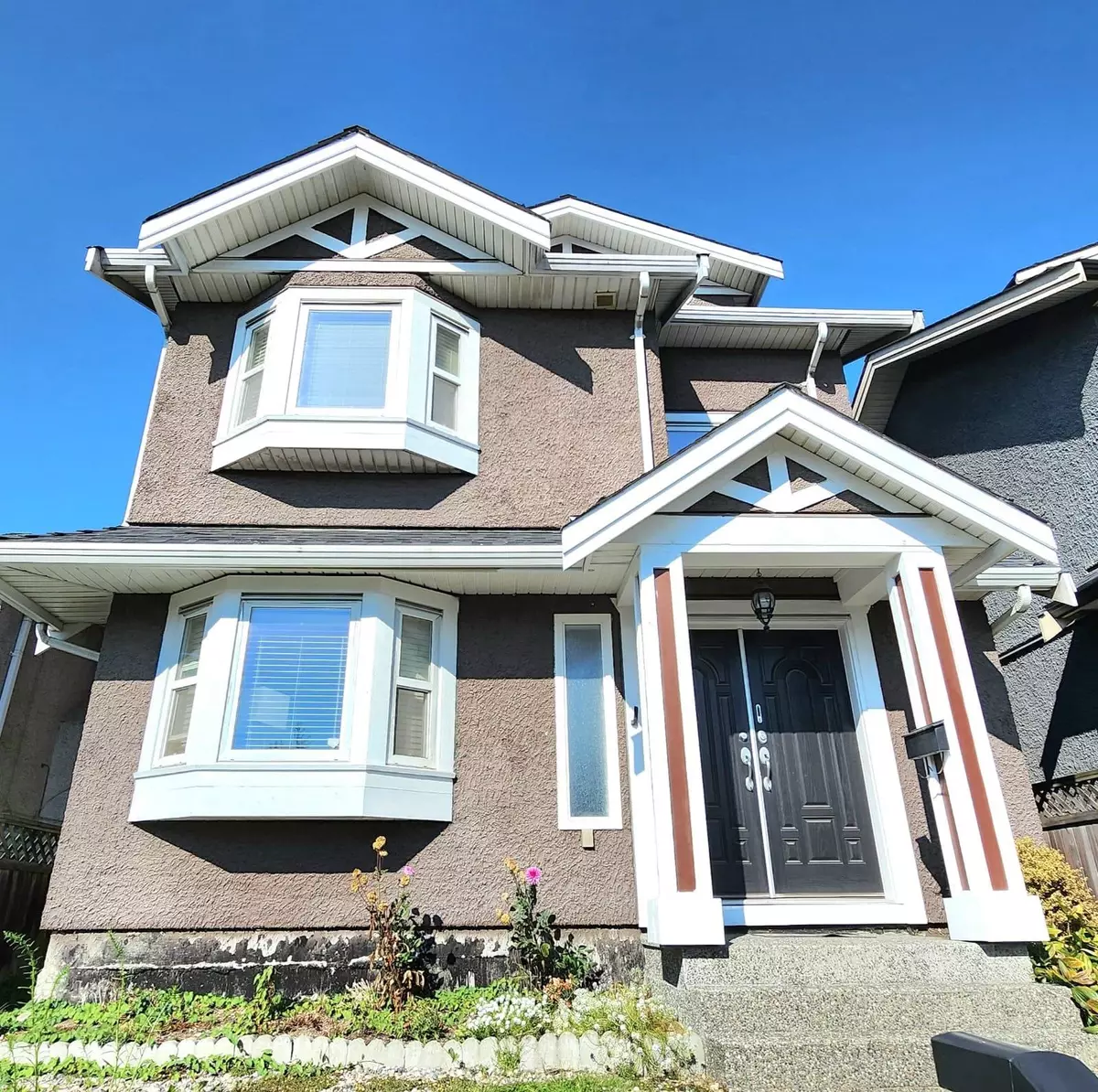 Vancouver, BC V5X 2C8,1391 E 61 AVE #Main+up