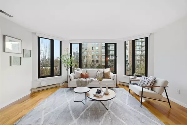 Vancouver, BC V6J 5E7,2201 Pine ST #408