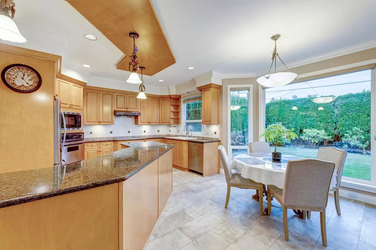 Richmond, BC V6Y 1G7,7988 Sunnyholme CRES #7988