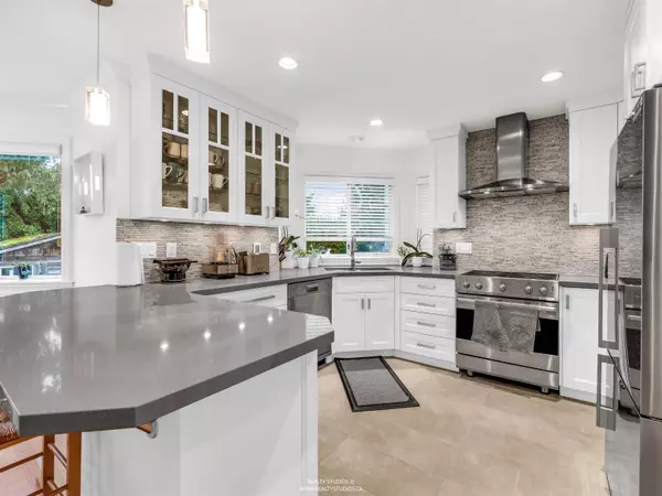 Langley, BC V1M 2E7,8594 212 ST