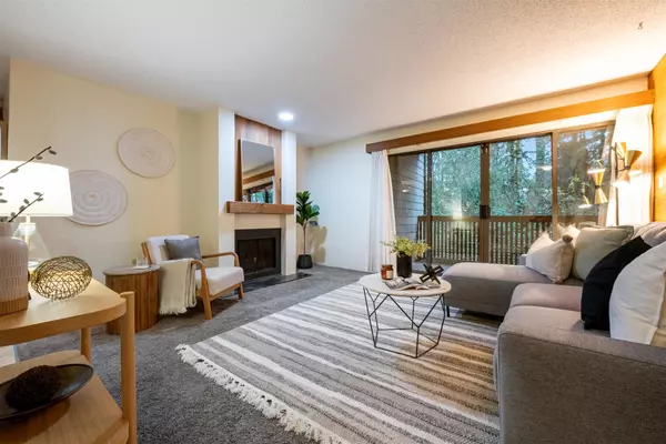 Burnaby, BC V5E 4B2,7377 Salisbury AVE #220