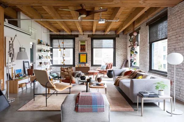 55 E Cordova ST #411, Vancouver, BC V6A 0A5