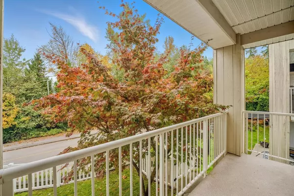 Surrey, BC V4P 0C9,3495 147a ST #15