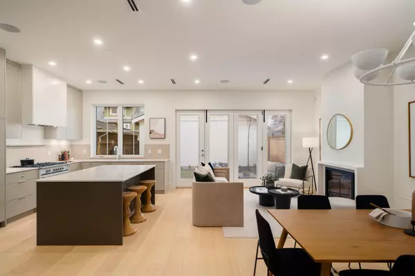 Vancouver, BC V5K 4P4,745 Skeena ST #2