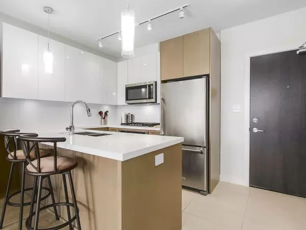 New Westminster, BC V3L 0H2,271 Francis WAY #1007